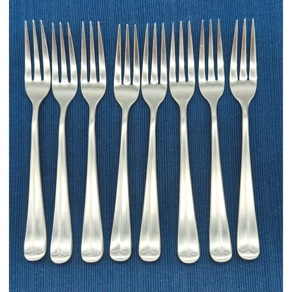 Towle Supreme Cutlery Liberty Bell Salad Fork Silver 3 Tine Japan Lot of 8